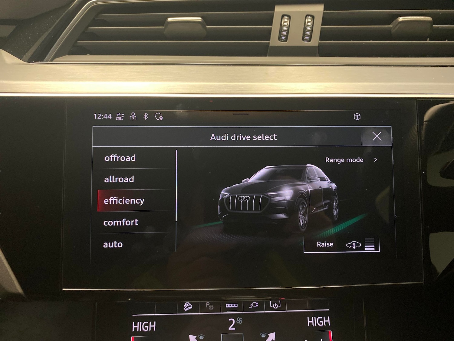 Used Audi e-tron 2022 for sale - 77791412: Photo 16