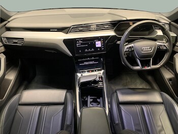 Used Audi e-tron 2021 for sale - 75510603: Photo
