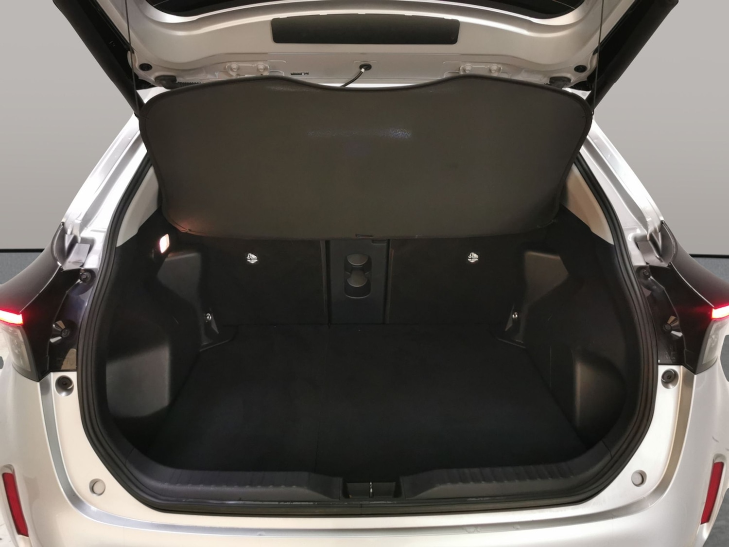 Used Toyota Yaris Cross 2022 for sale - 77316242: Photo 37