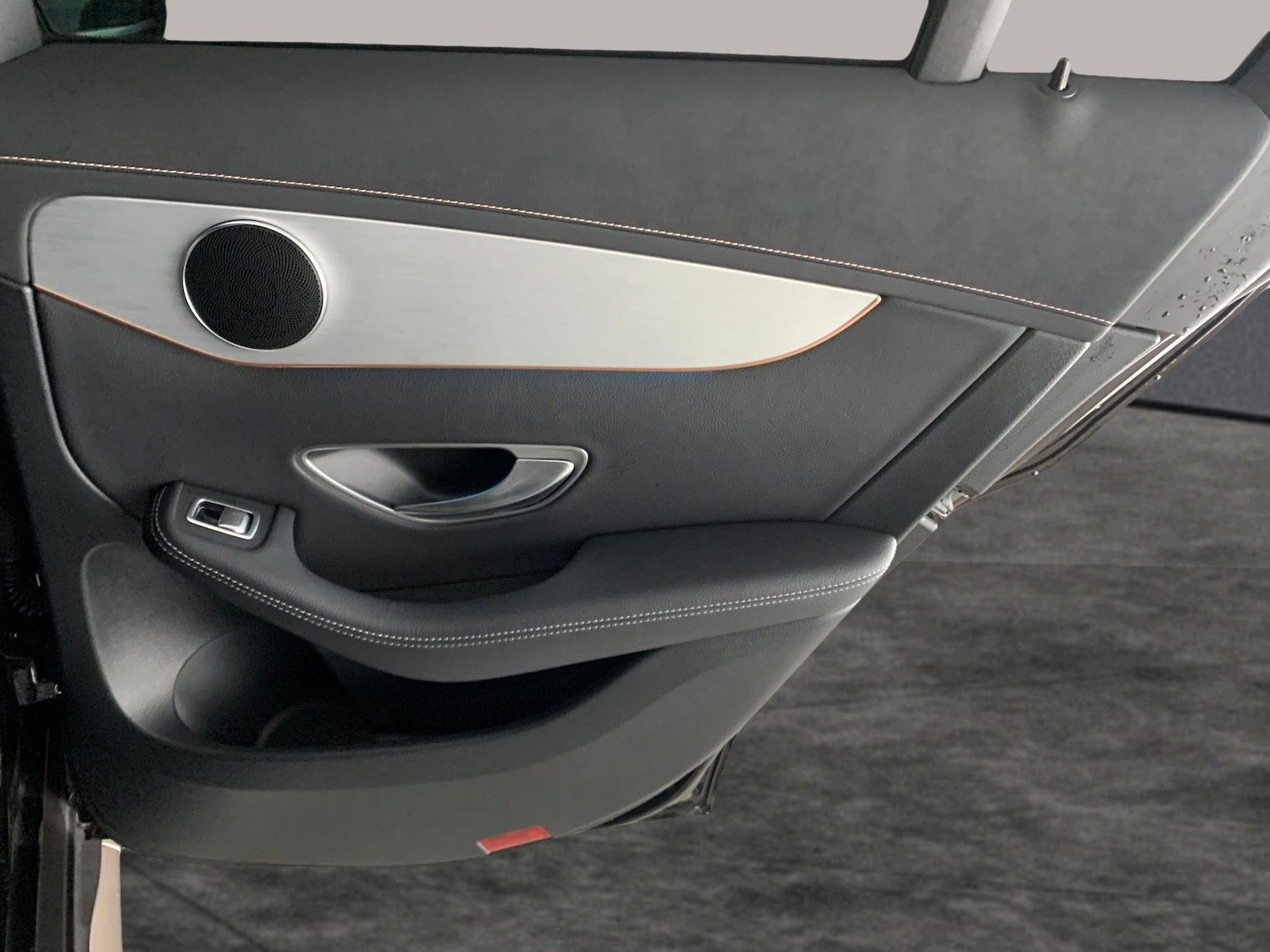 Used Mercedes-Benz EQC 2023 for sale - 77058071: Photo 32