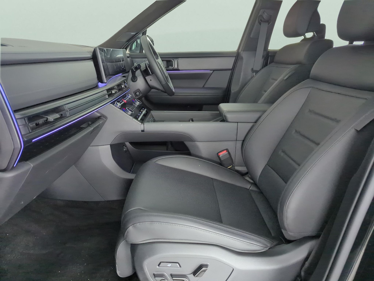 Used Hyundai Santa Fe 2025 for sale - 77394829: Photo 4