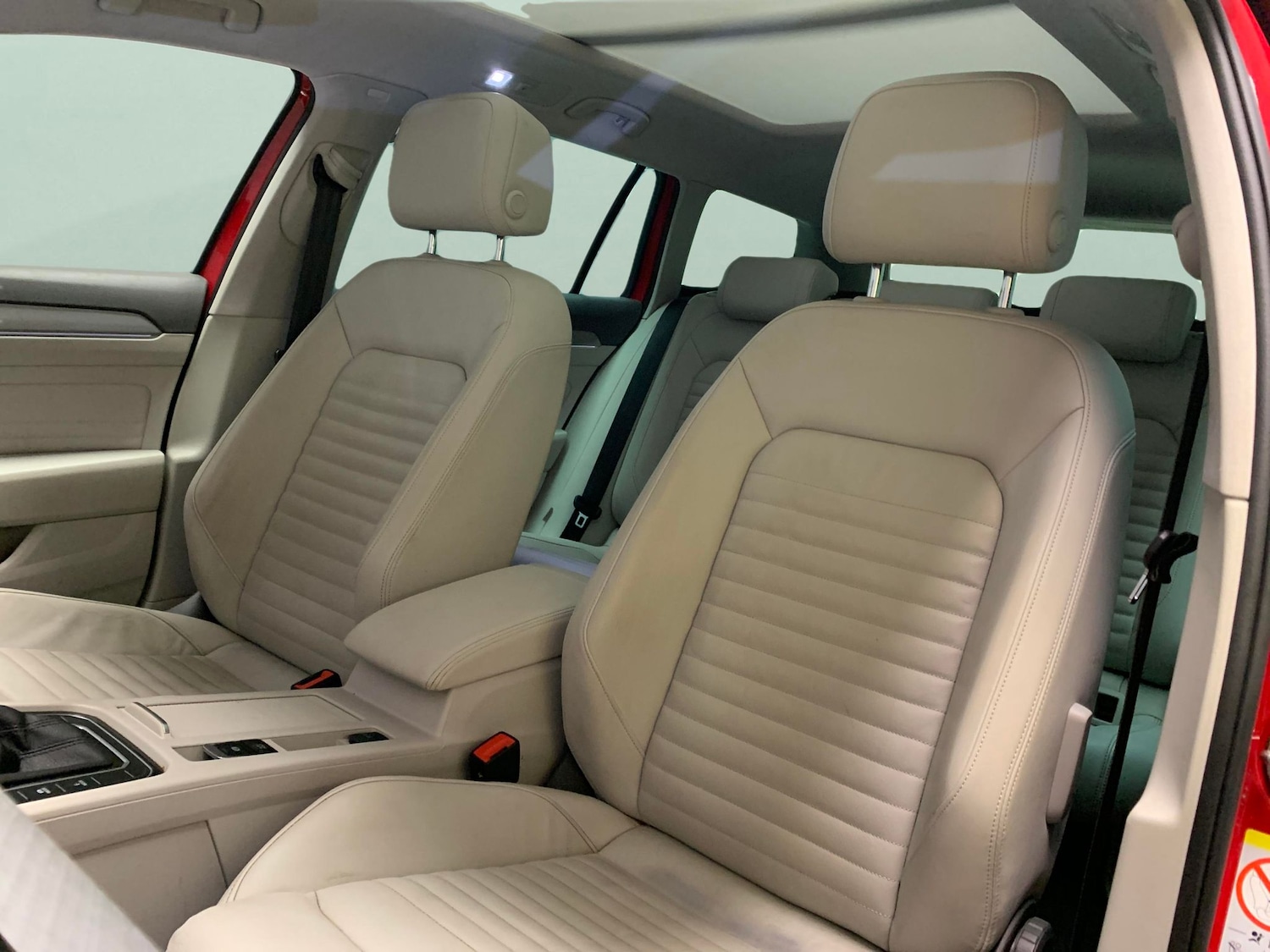 Used Volkswagen Passat 2021 for sale - 76507978: Photo 9