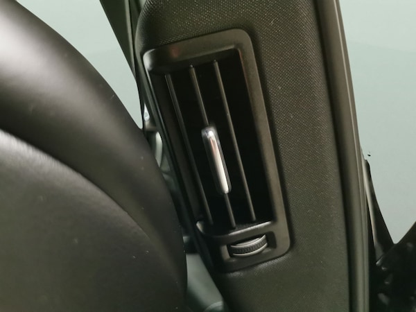 Used Volvo XC60 2022 for sale - 76279230: Photo 21