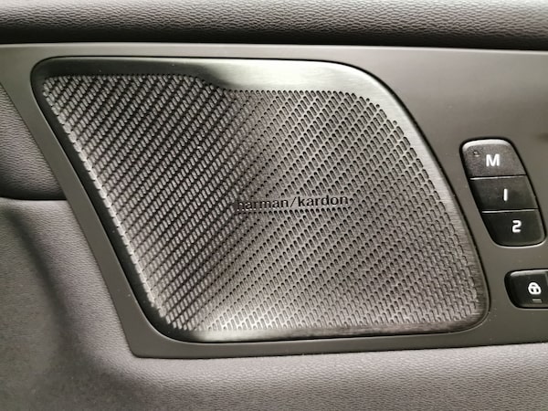 Used Volvo XC60 2022 for sale - 76279230: Photo 7