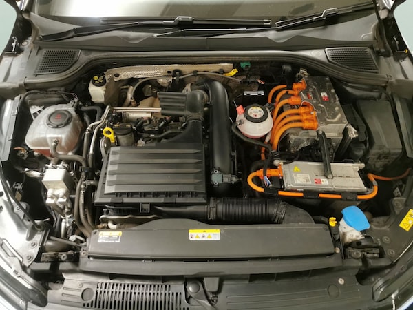 Used Volkswagen Golf 2021 for sale - 76248984: Photo 45