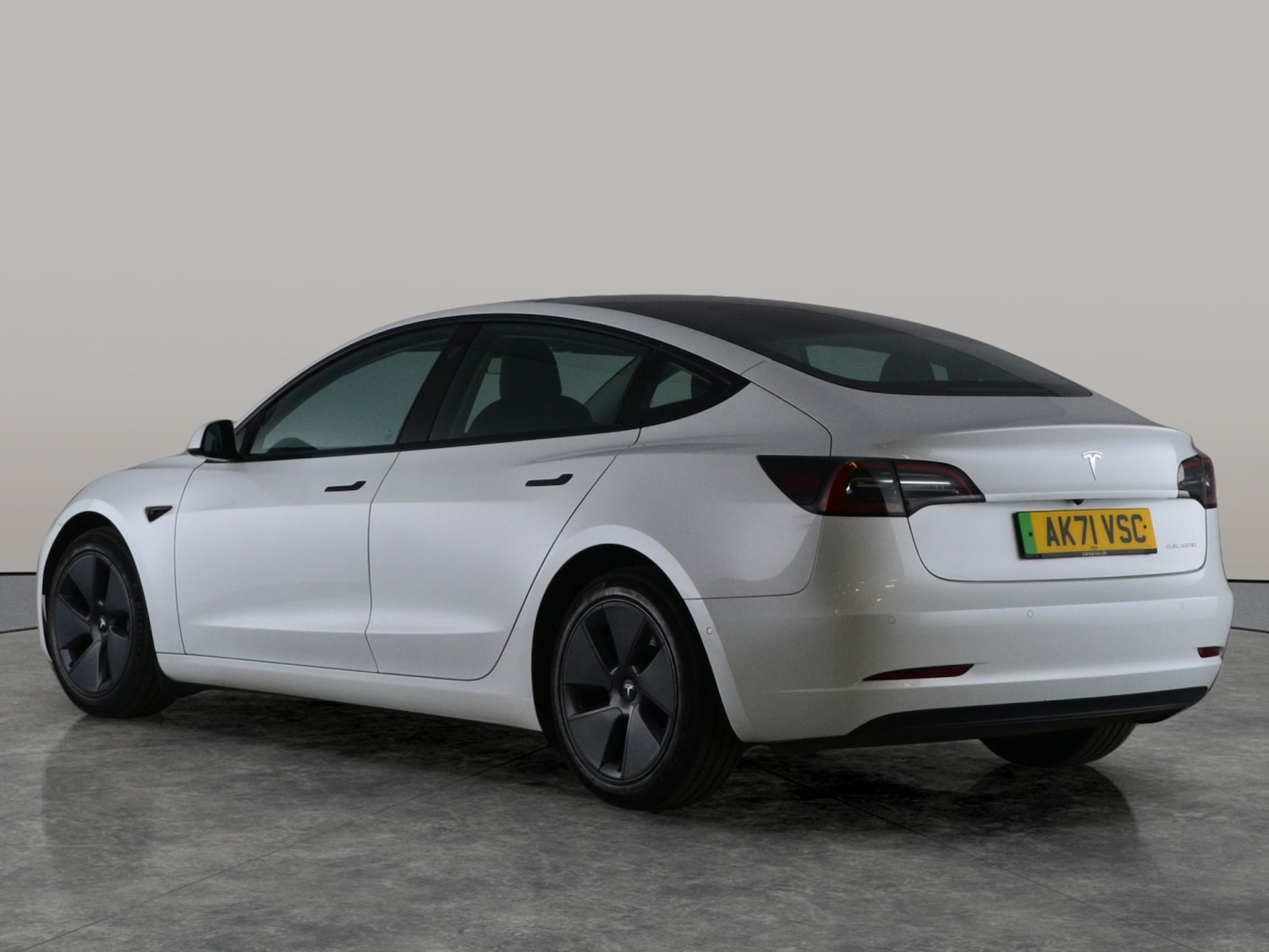 Used Tesla Model 3 2021 for sale - 78133993: Photo 10