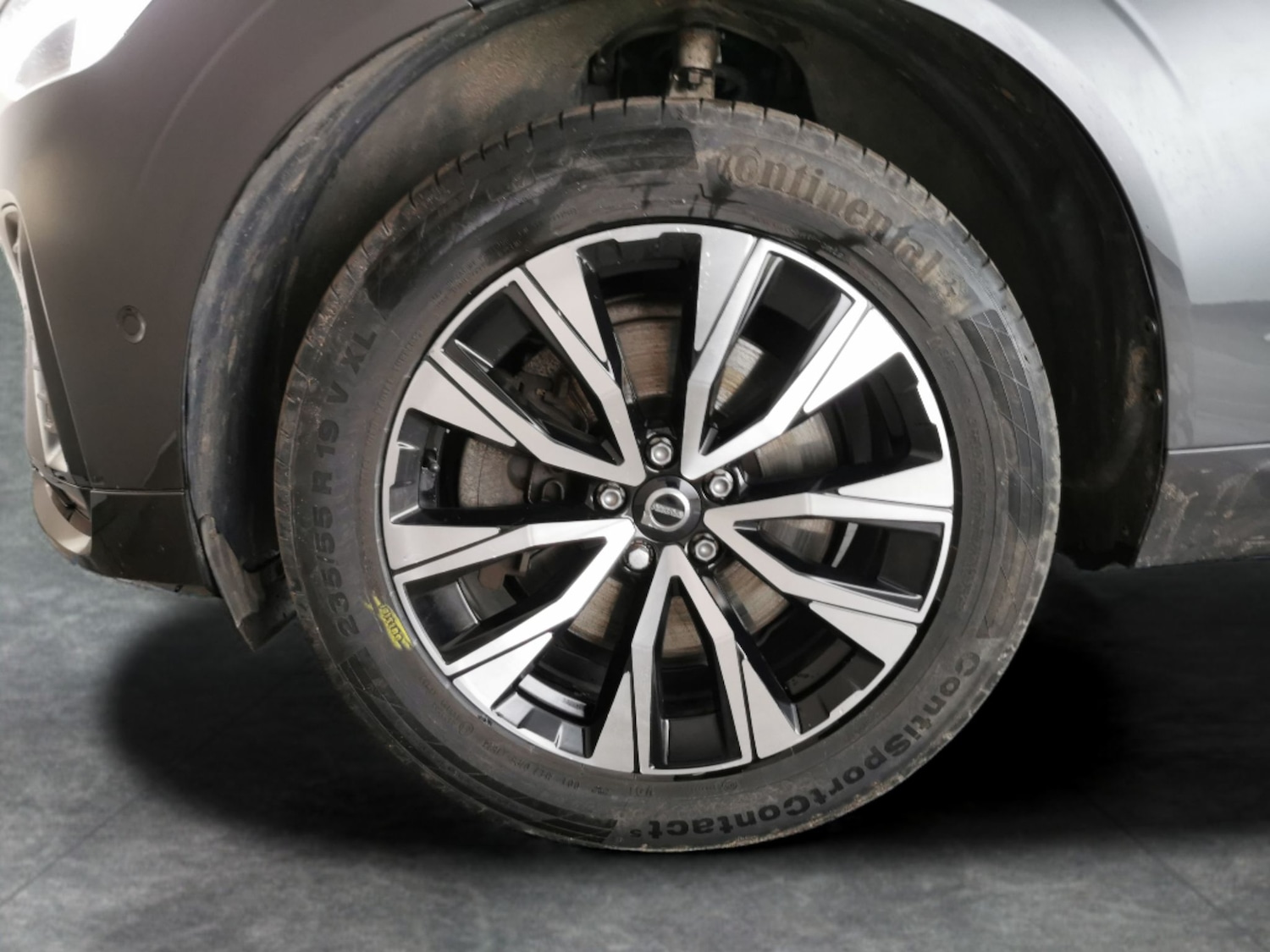 Used Volvo XC60 2023 for sale - 77255972: Photo 28