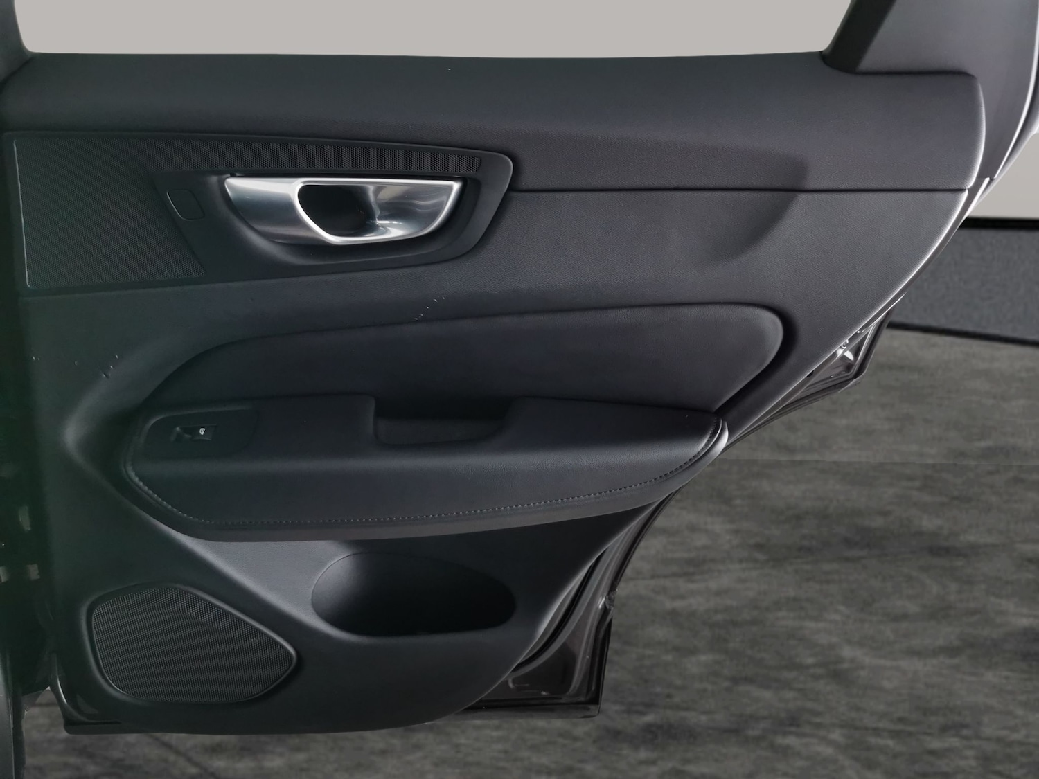 Used Volvo XC60 2023 for sale - 77255972: Photo 34