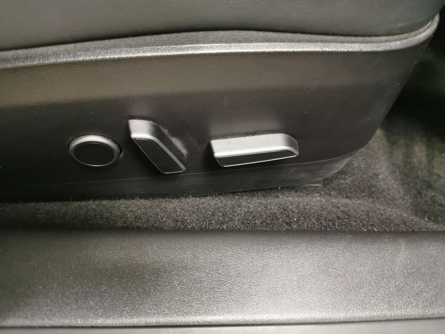 Used Tesla Model 3 2020 for sale - 78054039: Photo 16