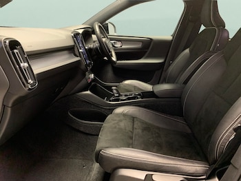 Used Volvo XC40 2020 for sale - 75651352: Photo