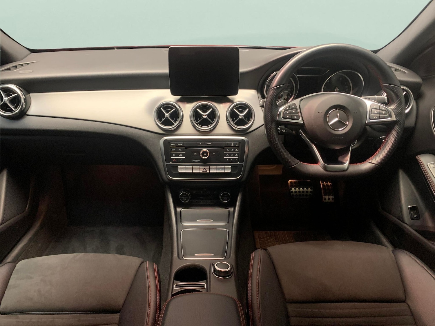 Used Mercedes-Benz GLA 2019 for sale - 77378937: Photo 8