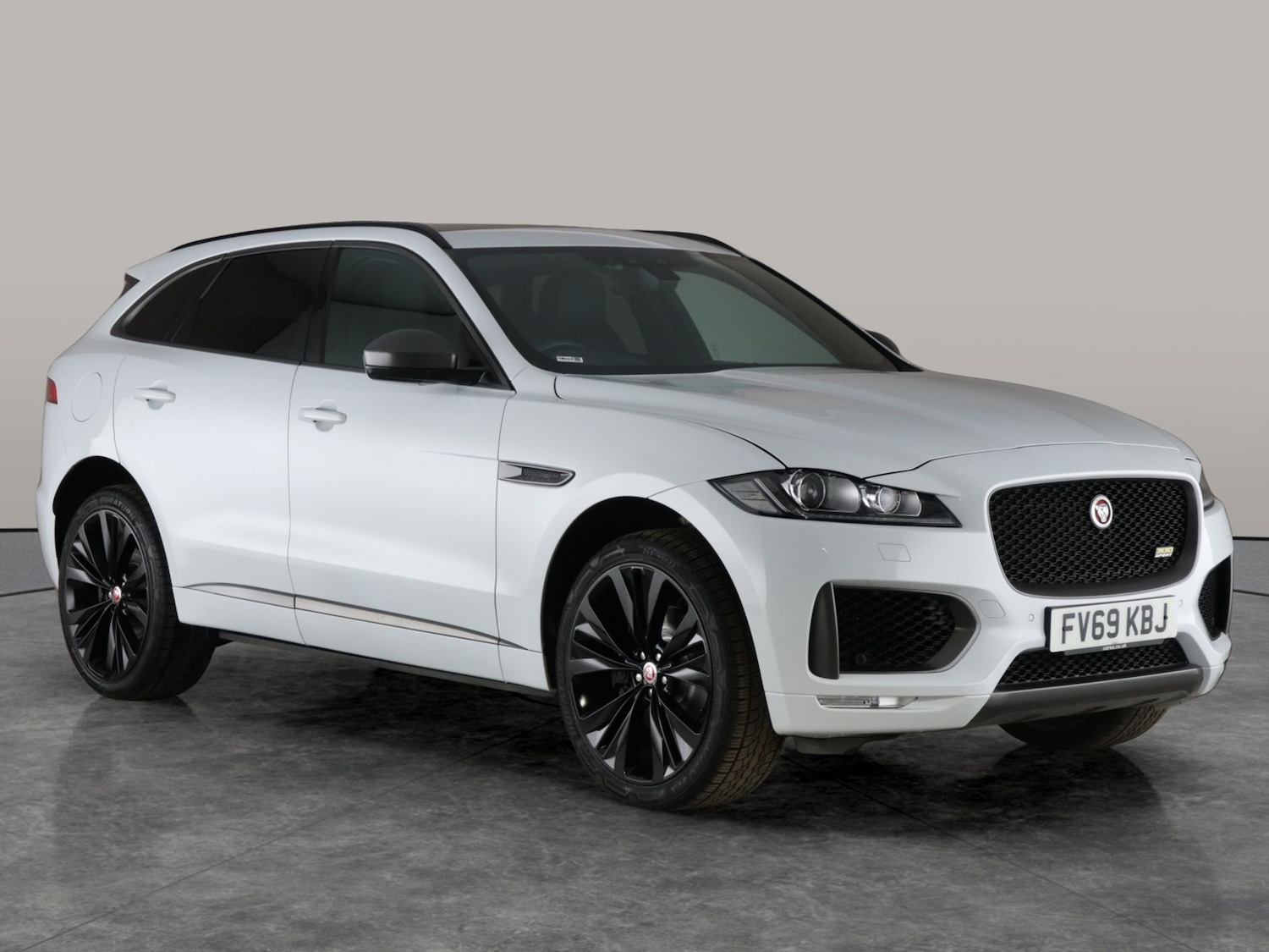 Used Jaguar F-Pace 2019 for sale - 76194361: Photo 13