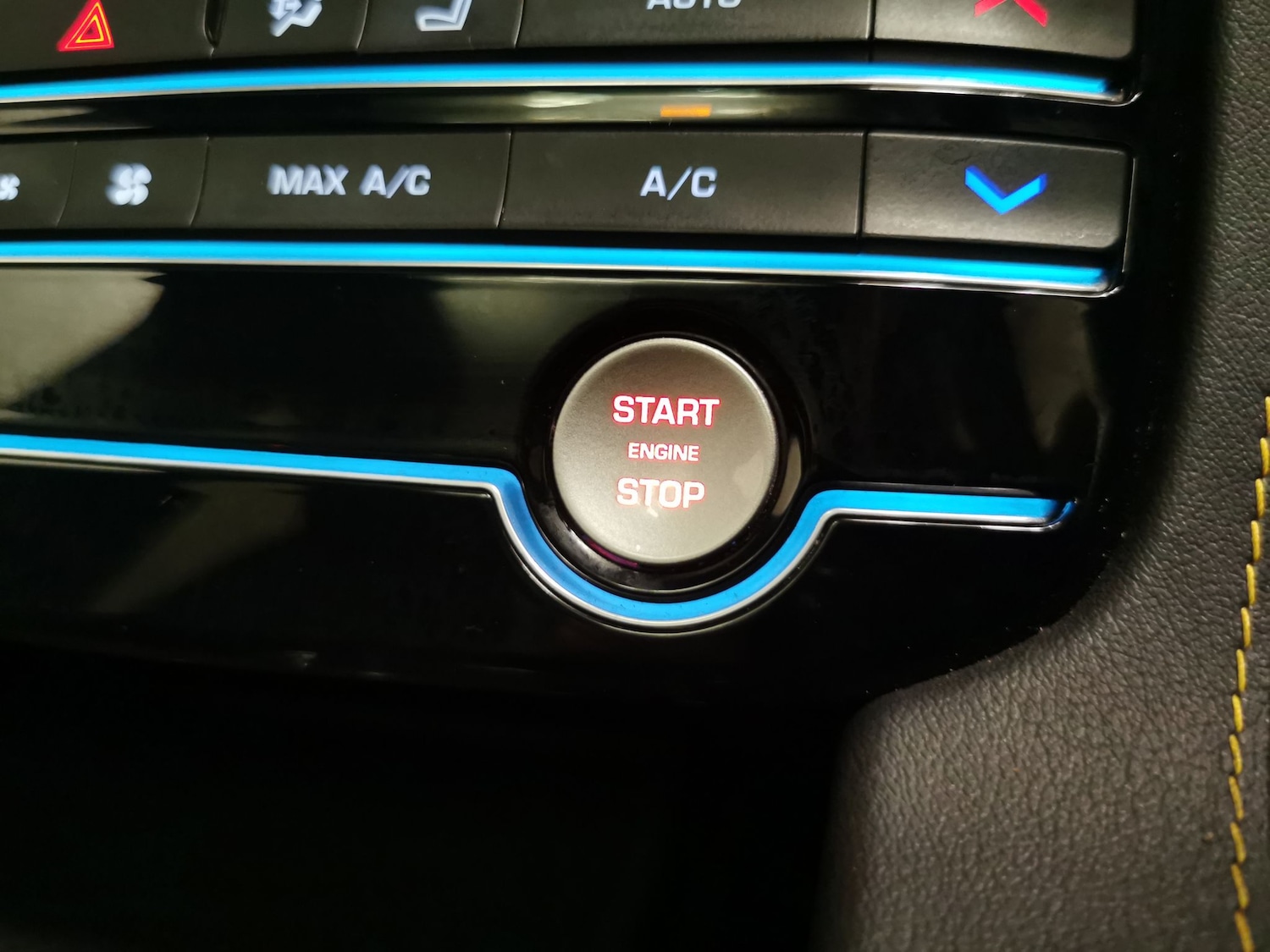 Used Jaguar F-Pace 2019 for sale - 76194361: Photo 28