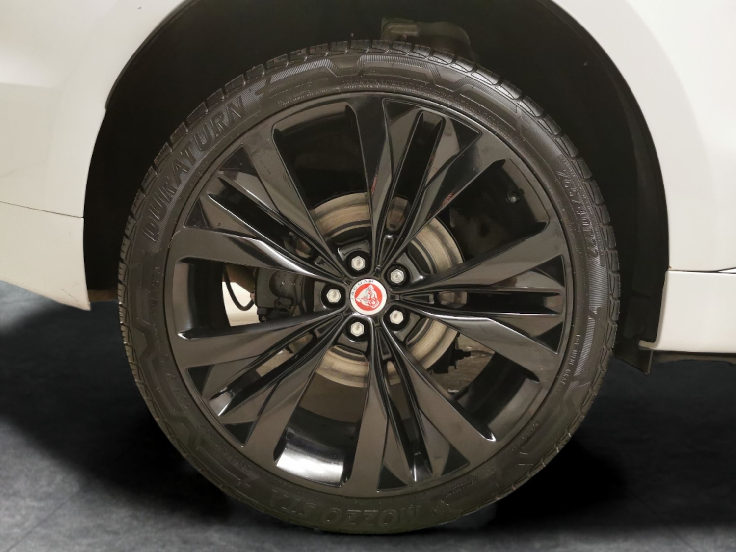 Used Jaguar F-Pace 2019 for sale - 76194361: Photo 40