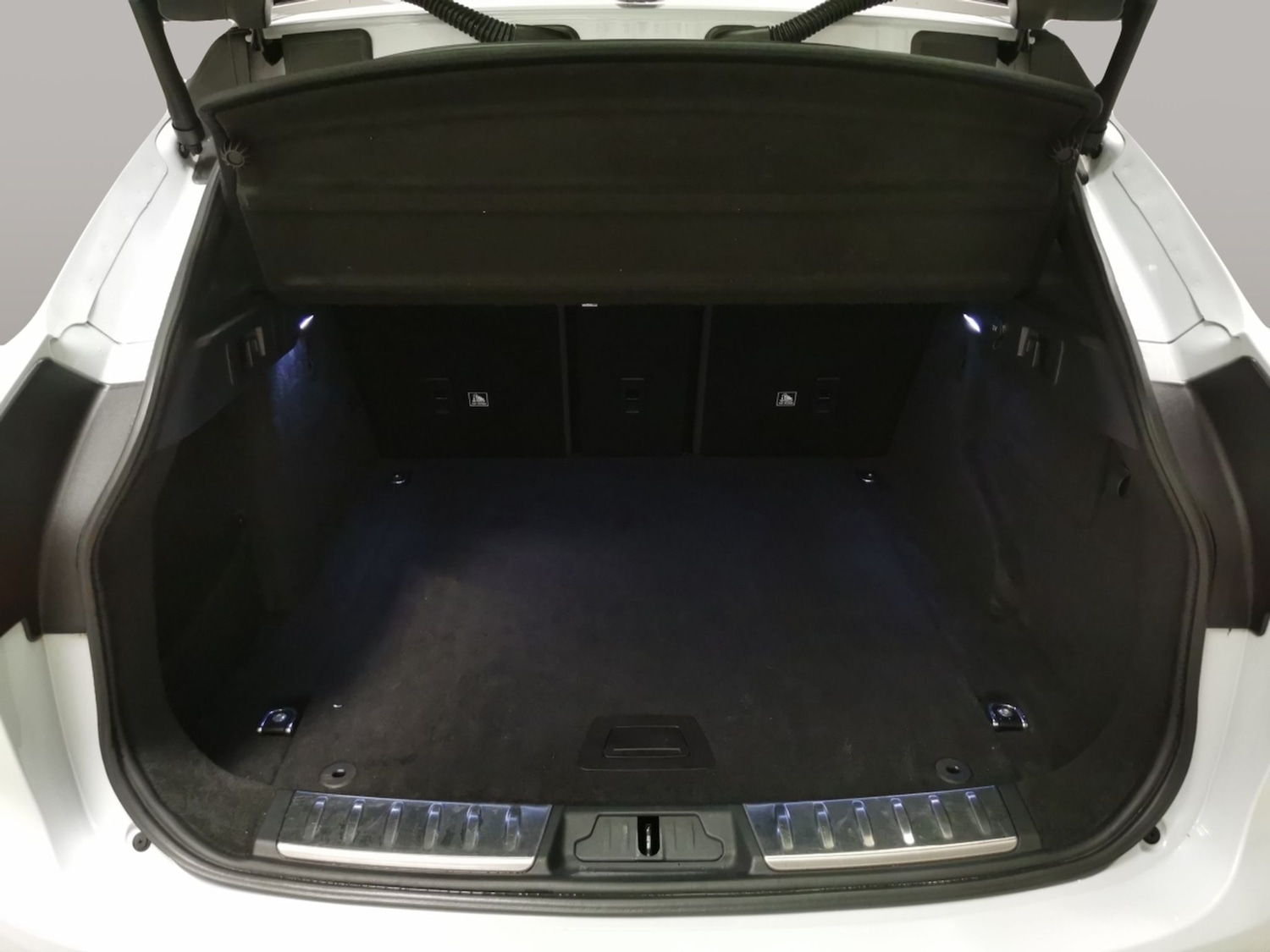 Used Jaguar F-Pace 2019 for sale - 76194361: Photo 50