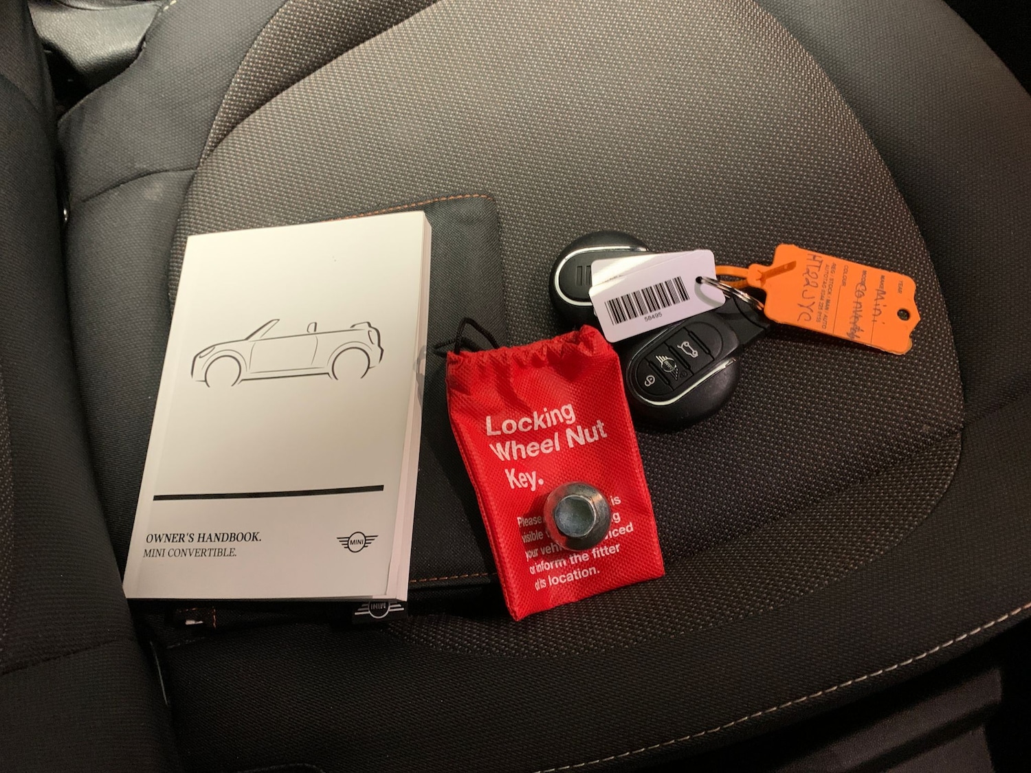 Used MINI Convertible 2022 for sale - 78025476: Photo 28