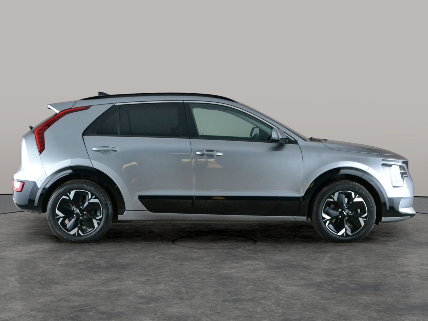 Used Kia Niro 2023 for sale - 78026924: Photo 11
