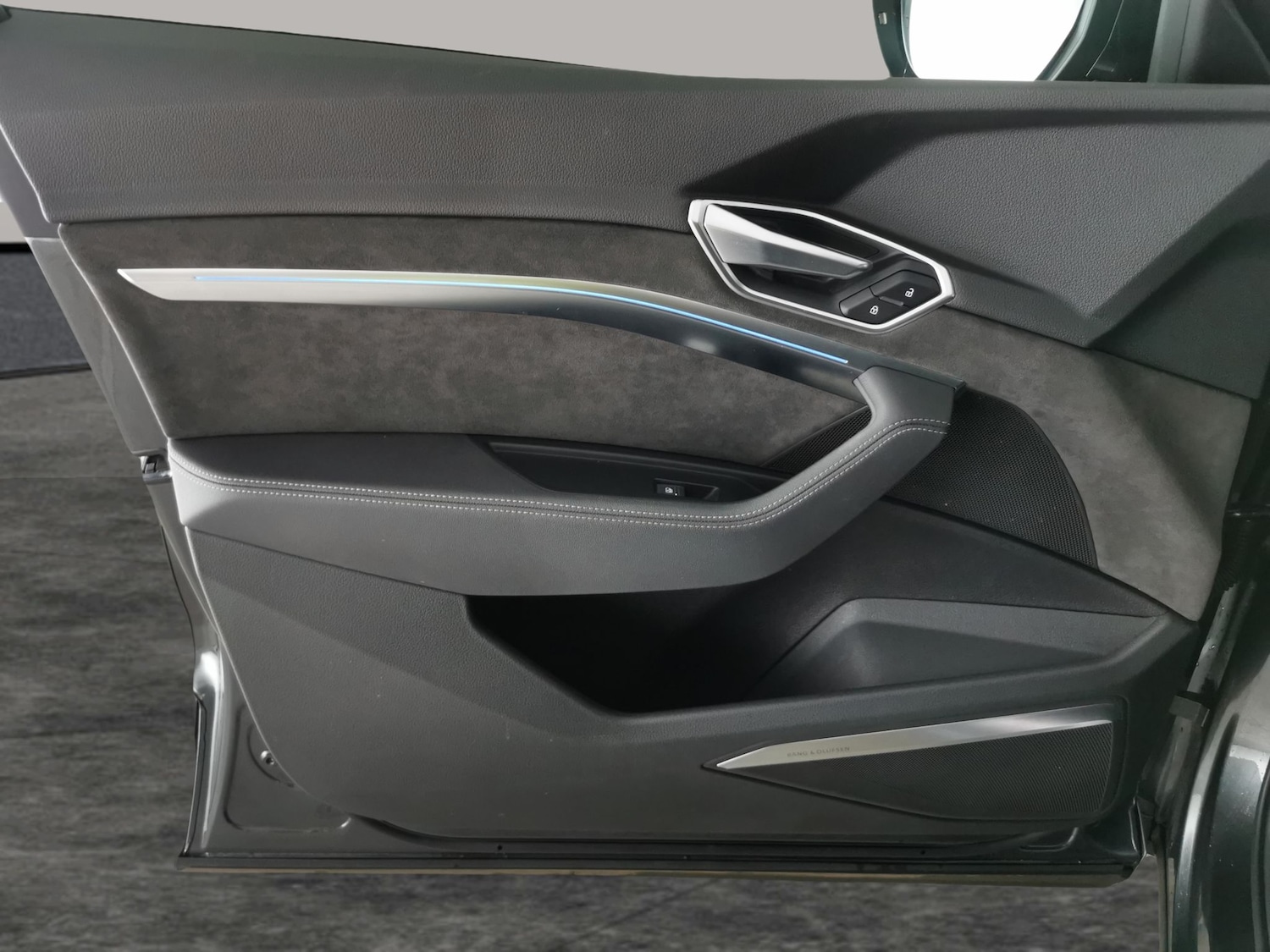 Used Audi e-tron 2020 for sale - 77373299: Photo 34