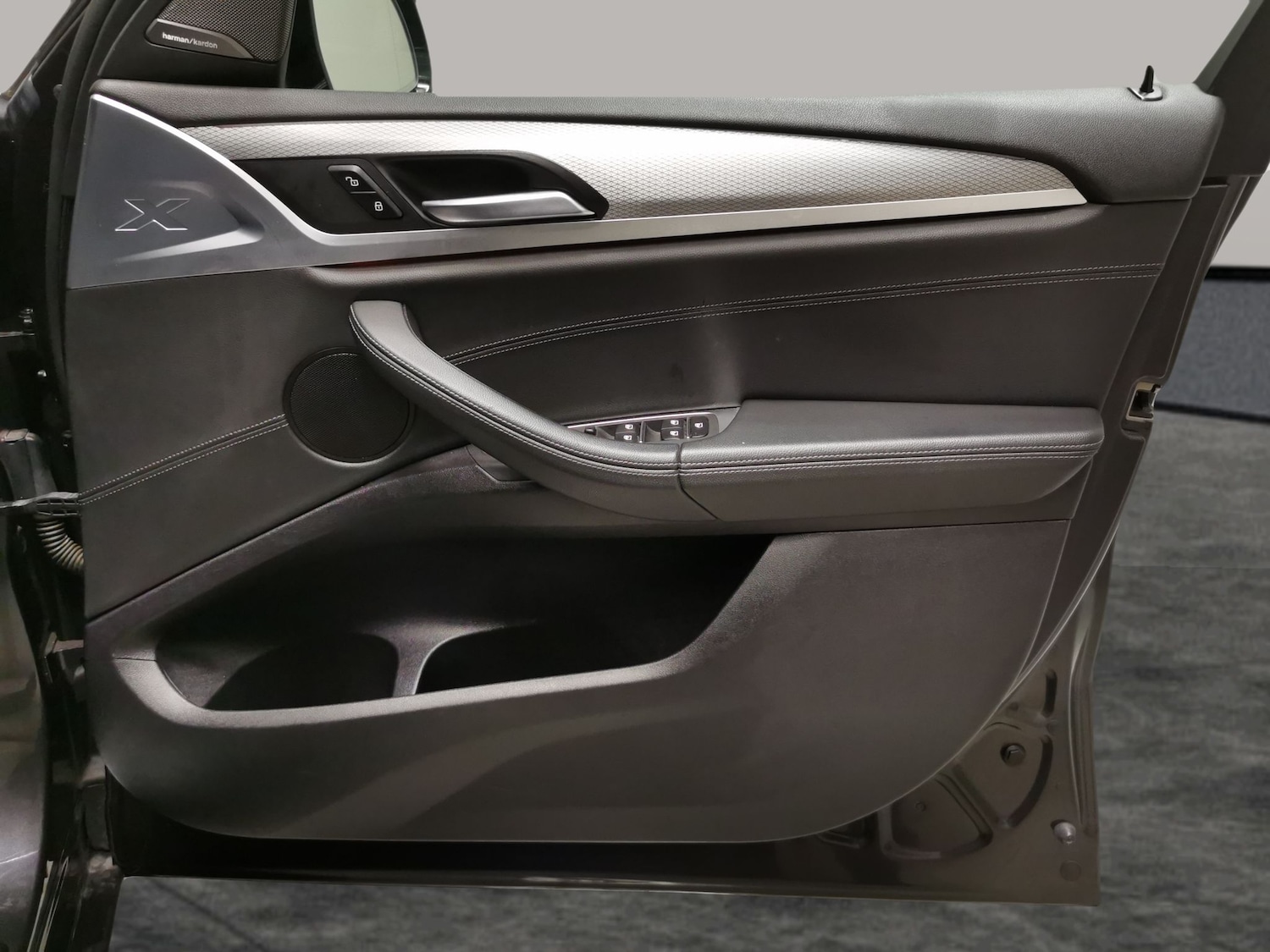 Used BMW X4 2019 for sale - 77350925: Photo 32