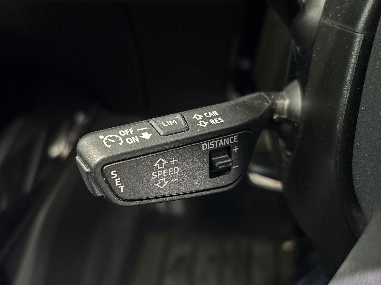 Used Audi Q4 e-tron 2023 for sale - 77545634: Photo 15