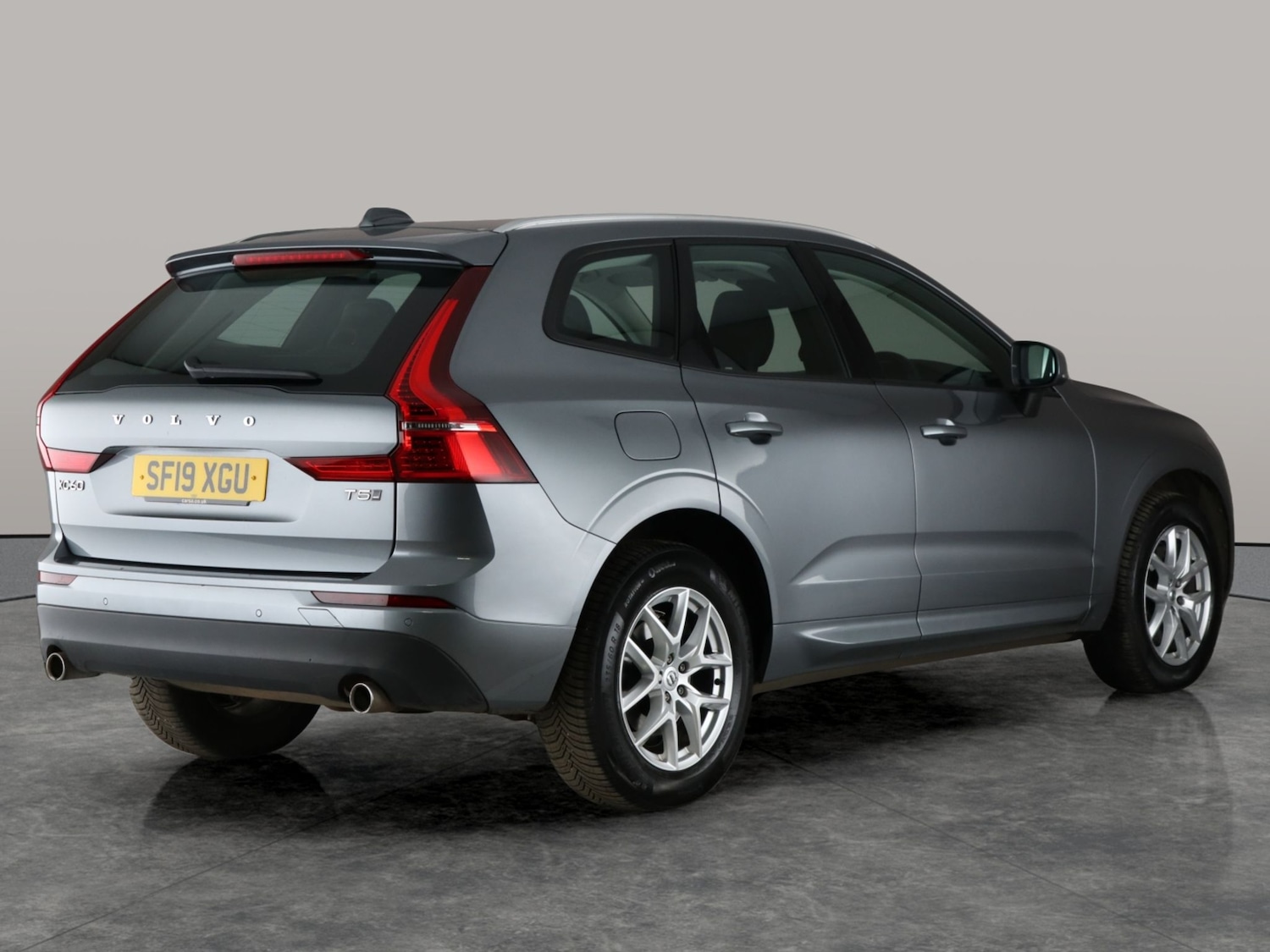 Used Volvo XC60 2019 for sale - 76531863: Photo 10