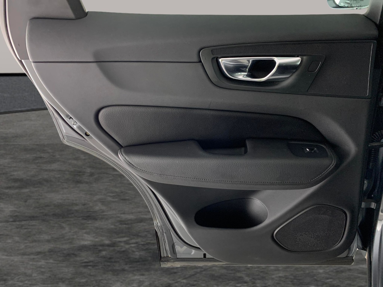 Used Volvo XC60 2019 for sale - 76531863: Photo 28