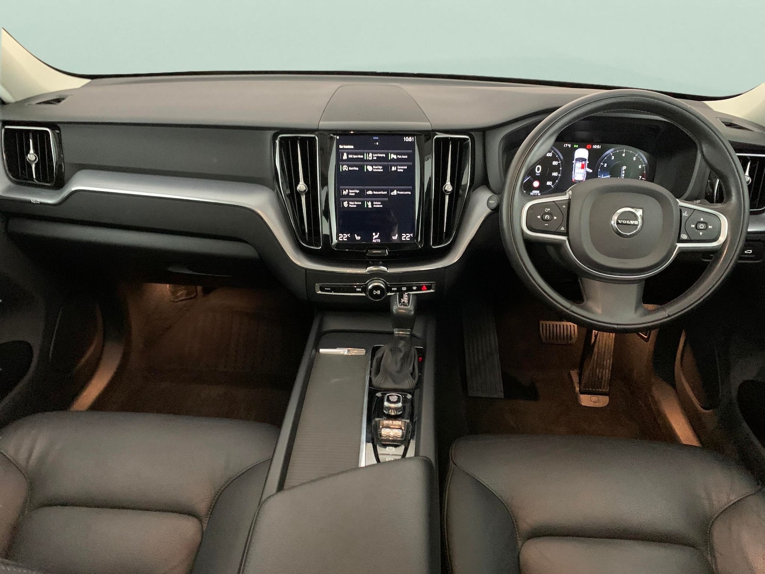 Used Volvo XC60 2019 for sale - 76531863: Photo 7