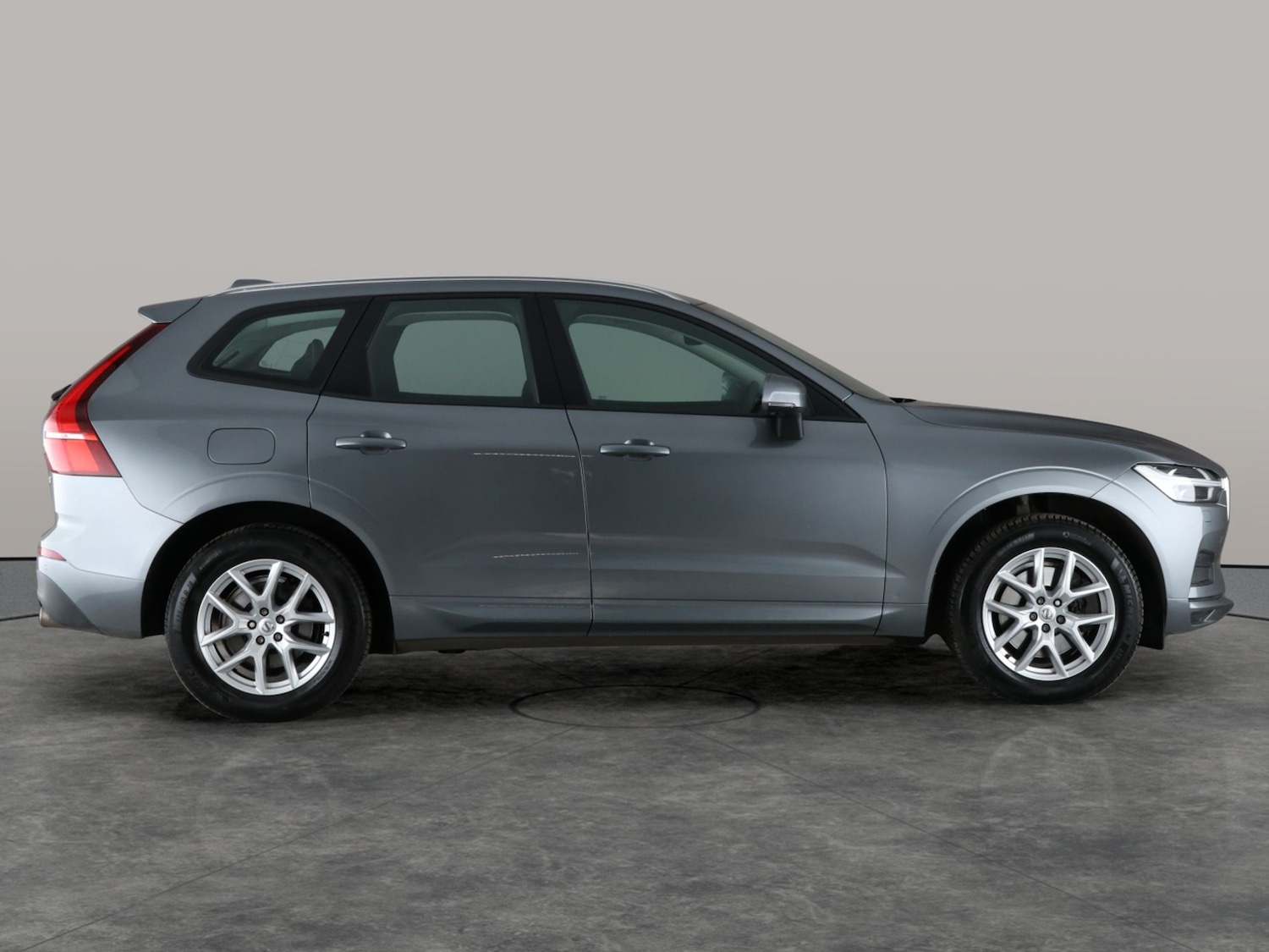 Used Volvo XC60 2019 for sale - 76531863: Photo 9