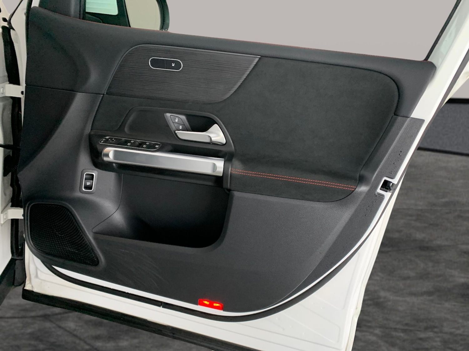 Used Mercedes-Benz EQB 2022 for sale - 76694003: Photo 35