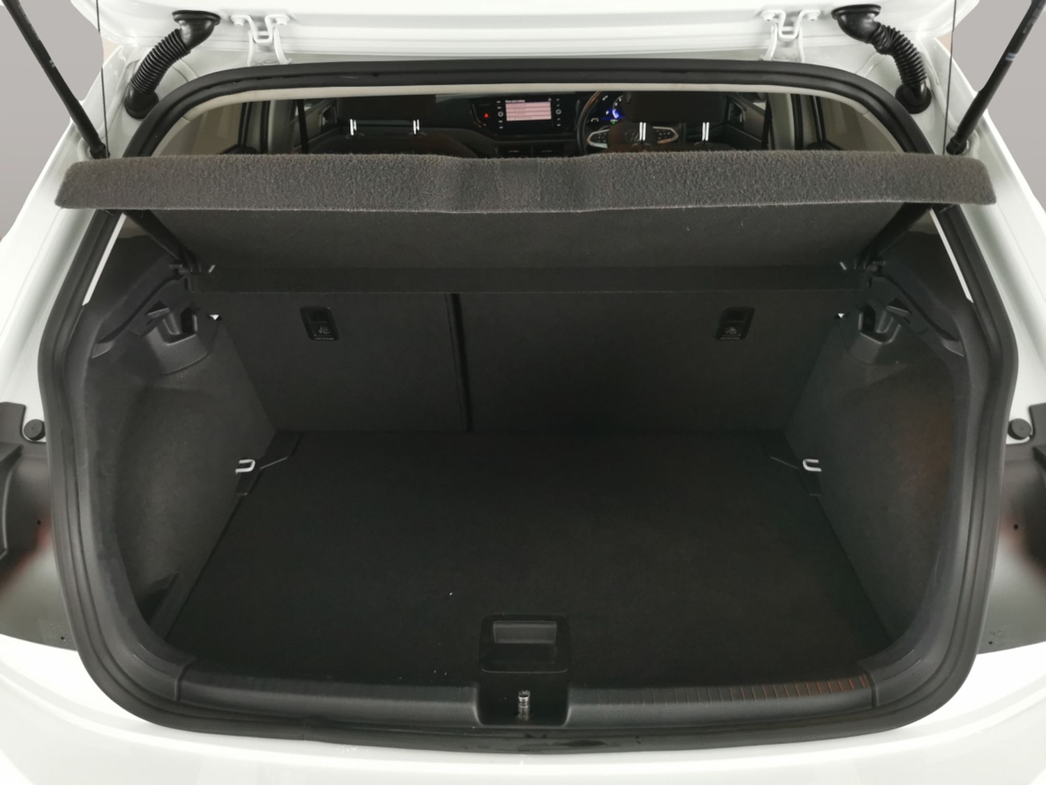 Used Volkswagen Polo 2021 for sale - 77019317: Photo 30