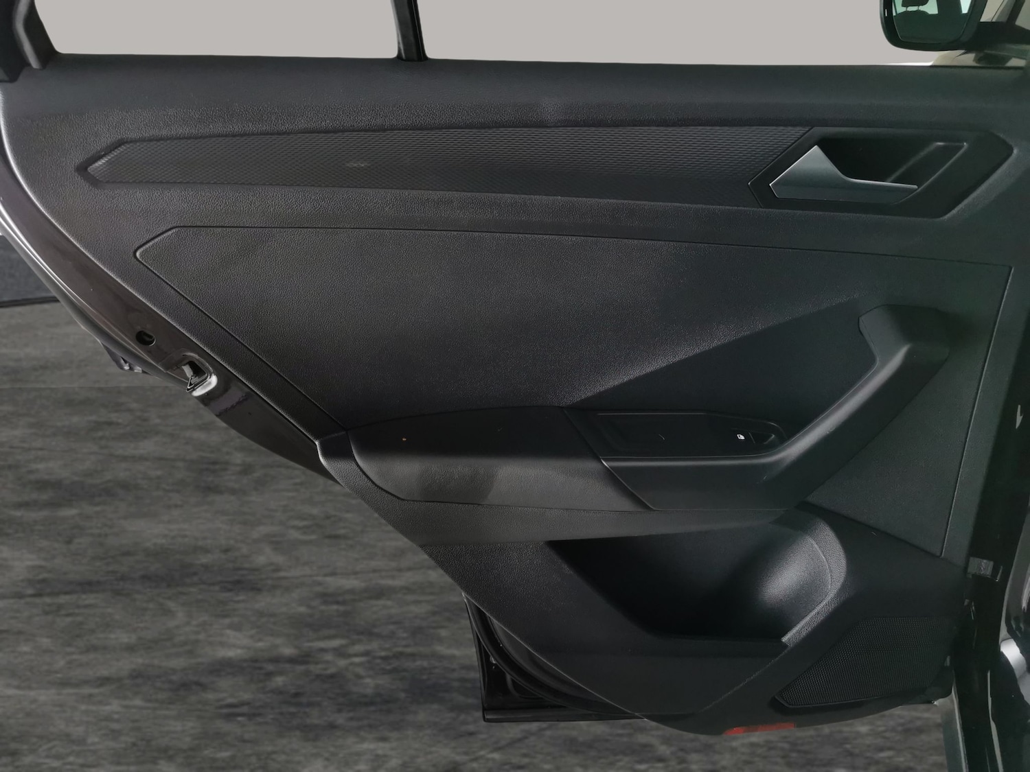 Used Volkswagen T-Roc 2021 for sale - 76757243: Photo 31