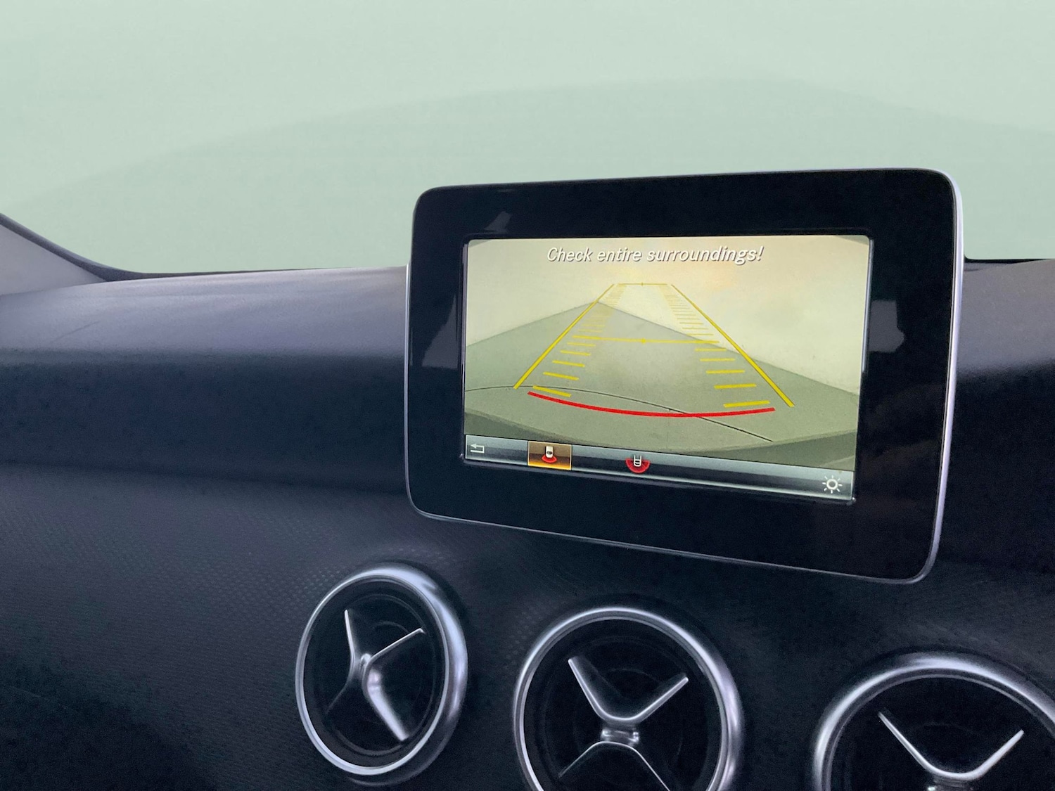 Used Mercedes-Benz A-Class 2018 for sale - 76491918: Photo 5