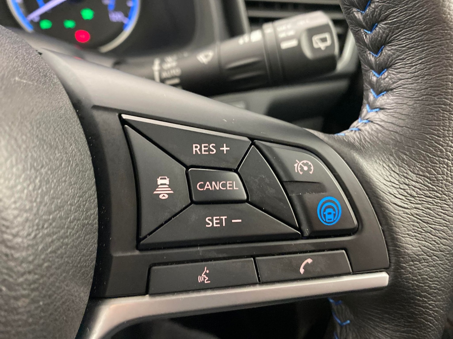 Used Nissan Leaf 2023 for sale - 77918385: Photo 19