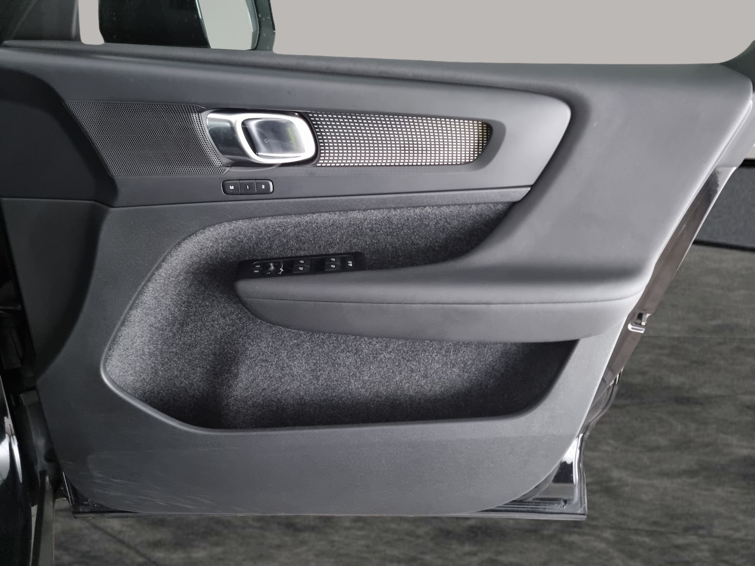 Used Volvo XC40 2022 for sale - 76459409: Photo 35