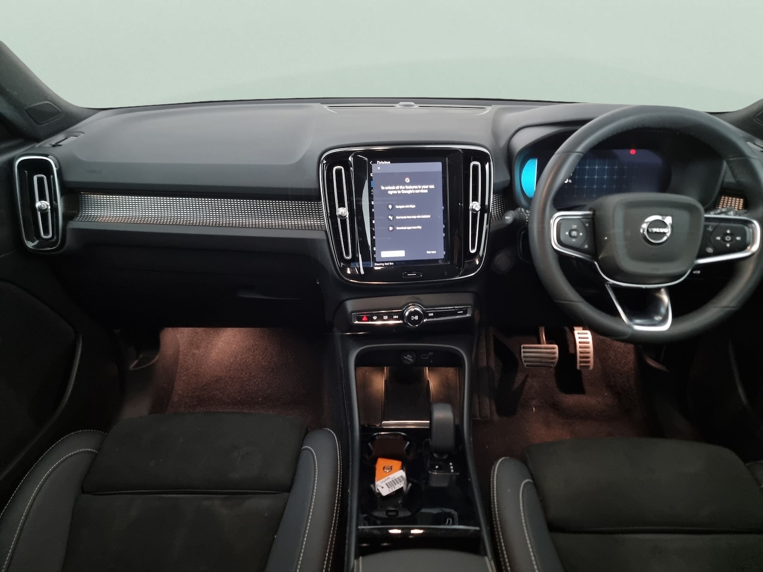 Used Volvo XC40 2022 for sale - 76459409: Photo 5