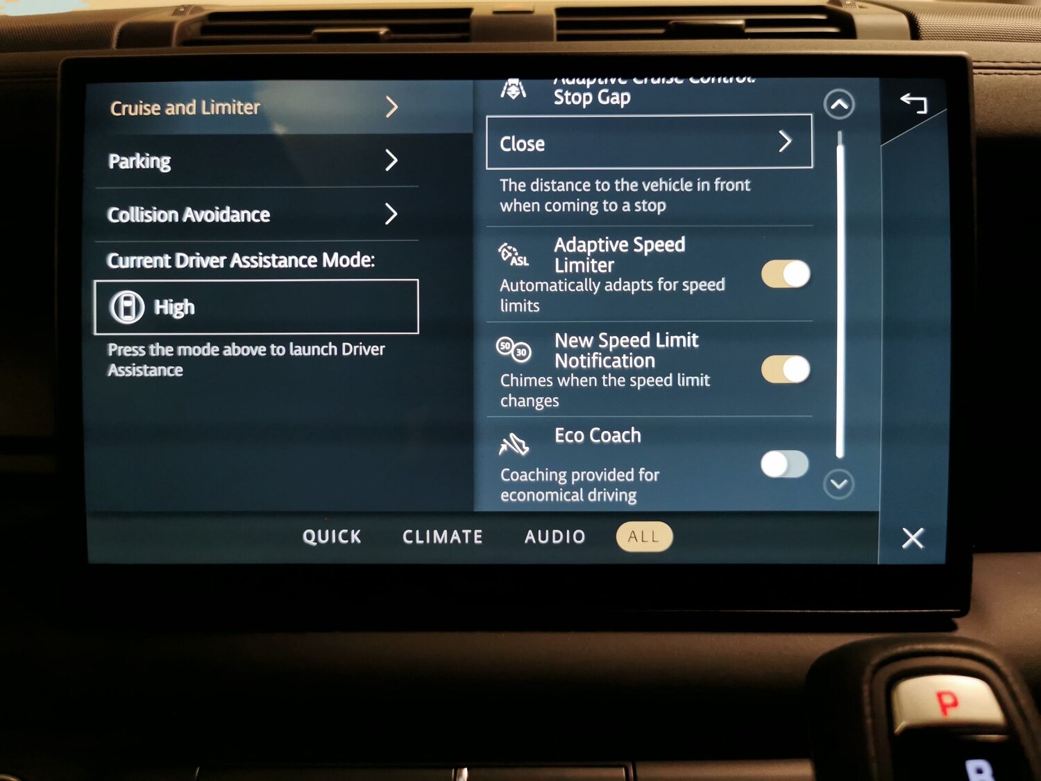 Used Land Rover Defender 110 2023 for sale - 76351516: Photo 28