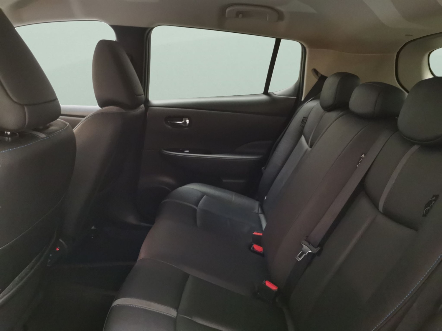 Used Nissan Leaf 2022 for sale - 78015035: Photo 31