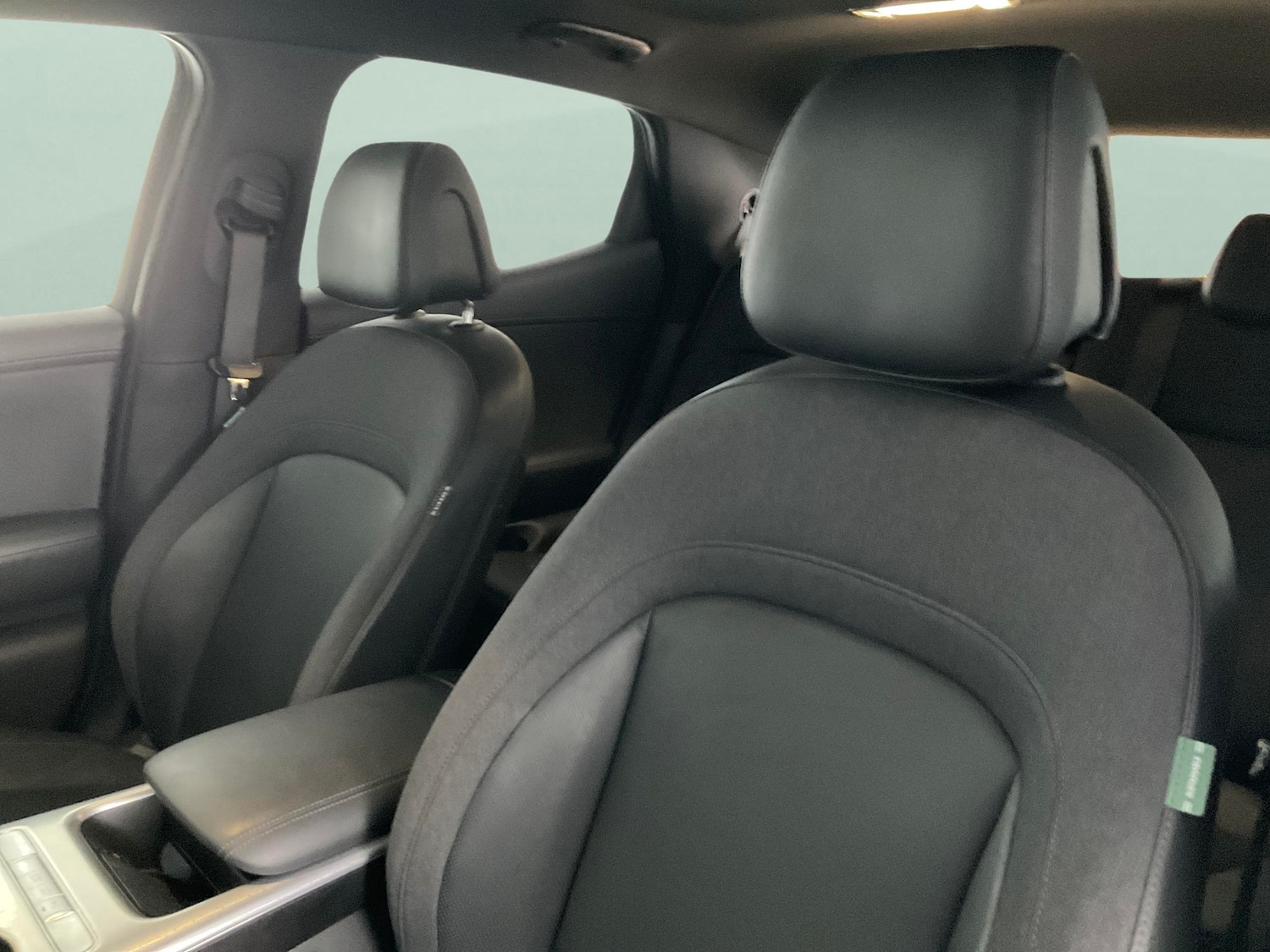 Used Genesis GV60 2022 for sale - 76435057: Photo 8