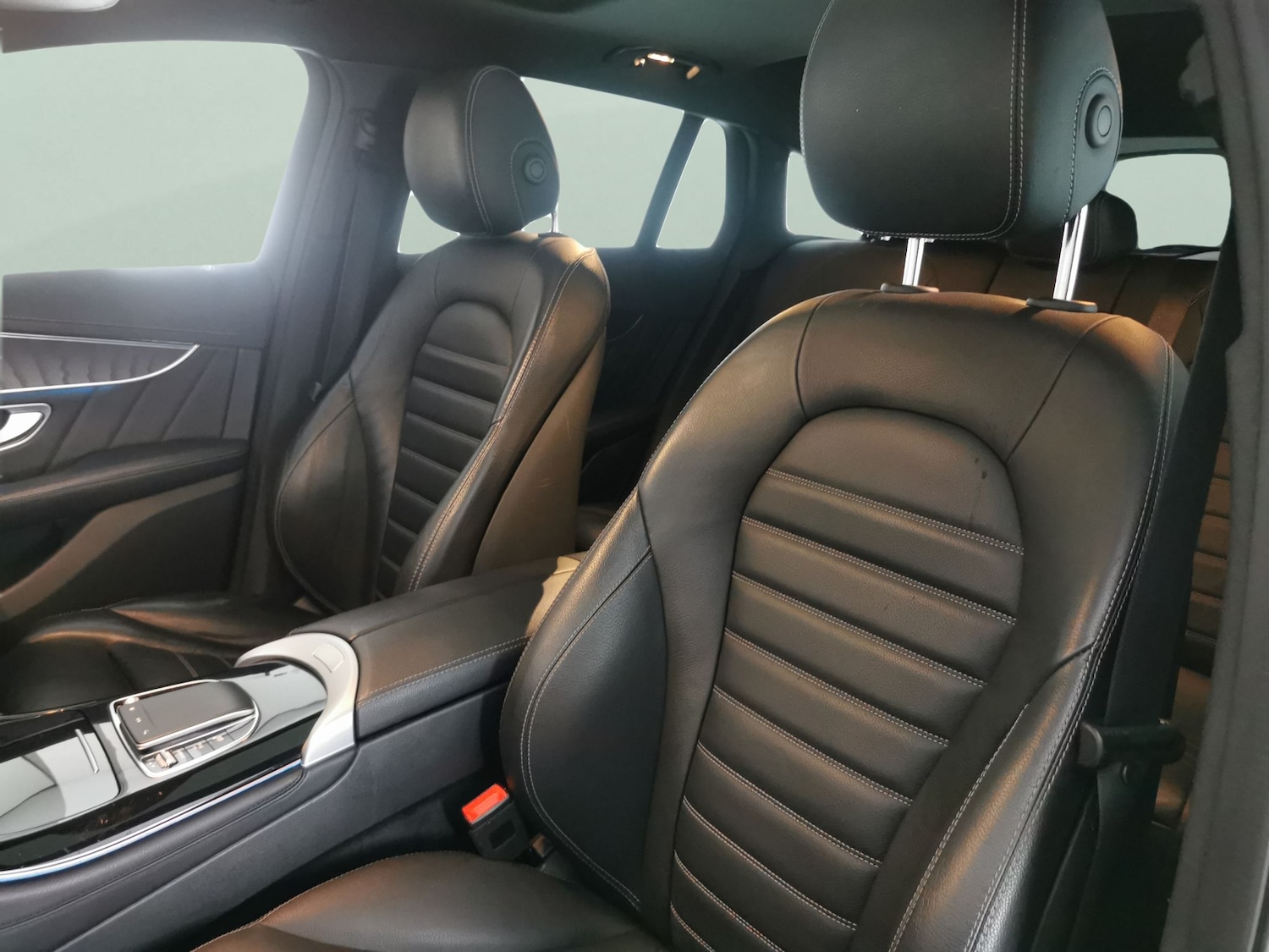 Used Mercedes-Benz EQC 2022 for sale - 77099431: Photo 7