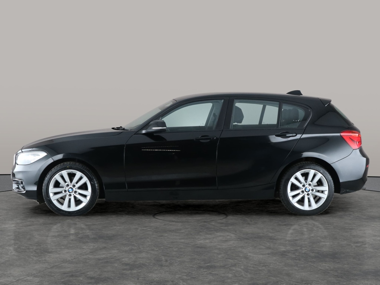 Used BMW 1 Series 2018 for sale - 76682165: Photo 13