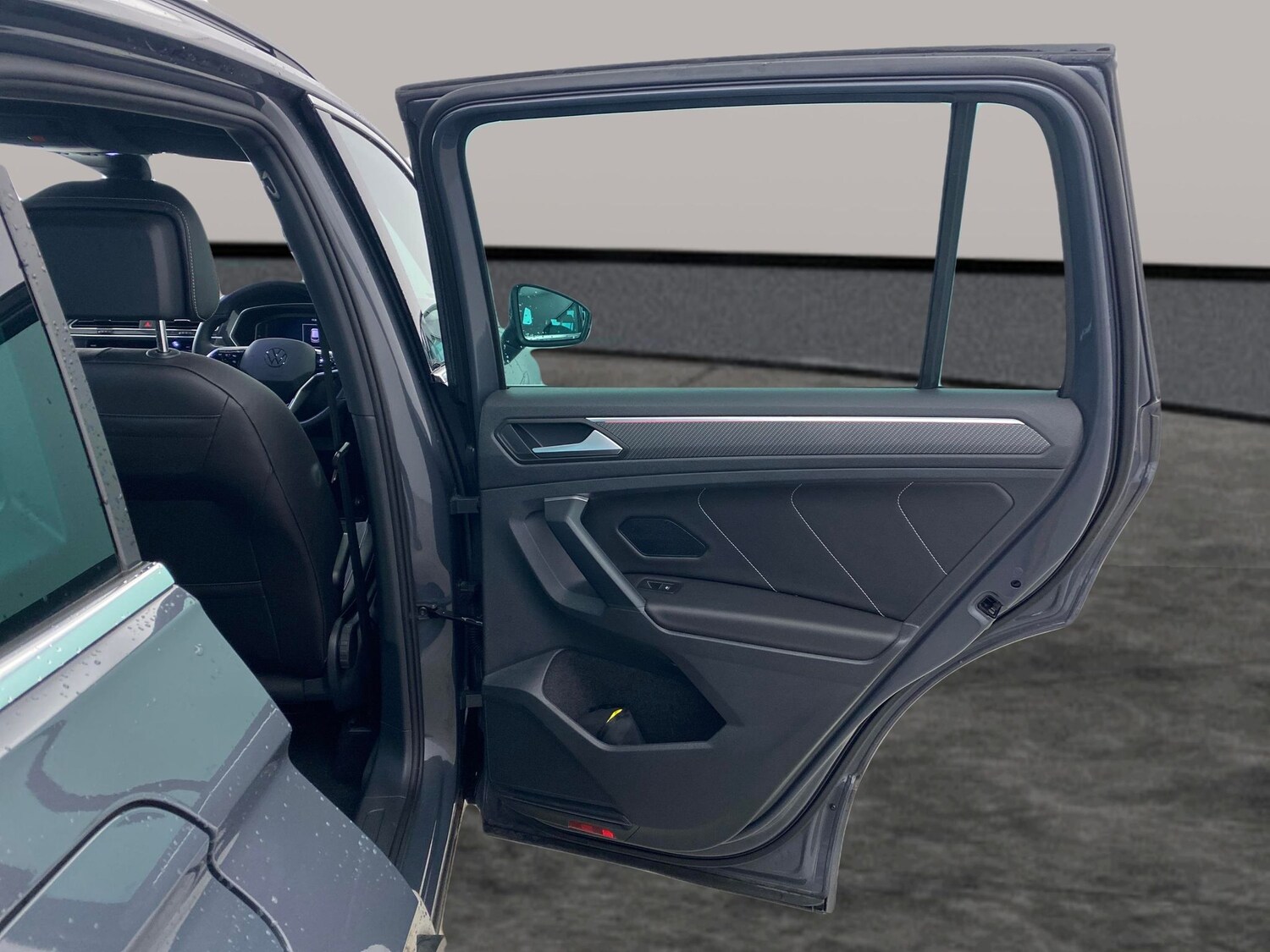 Used Volkswagen Tiguan for sale - 77526524: Photo 25