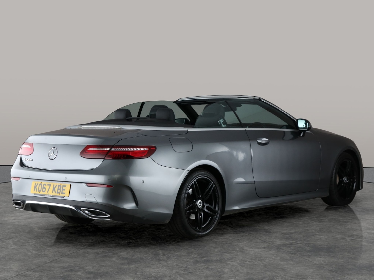 Used Mercedes-Benz E Class 2018 for sale - 76480132: Photo 18