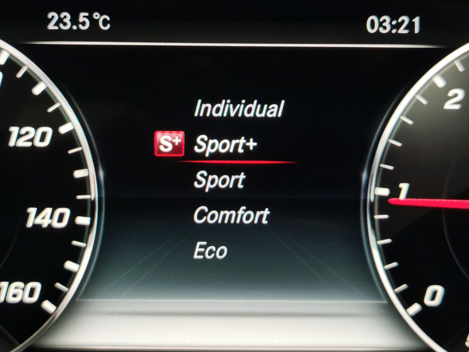 Used Mercedes-Benz E Class 2018 for sale - 76480132: Photo 24