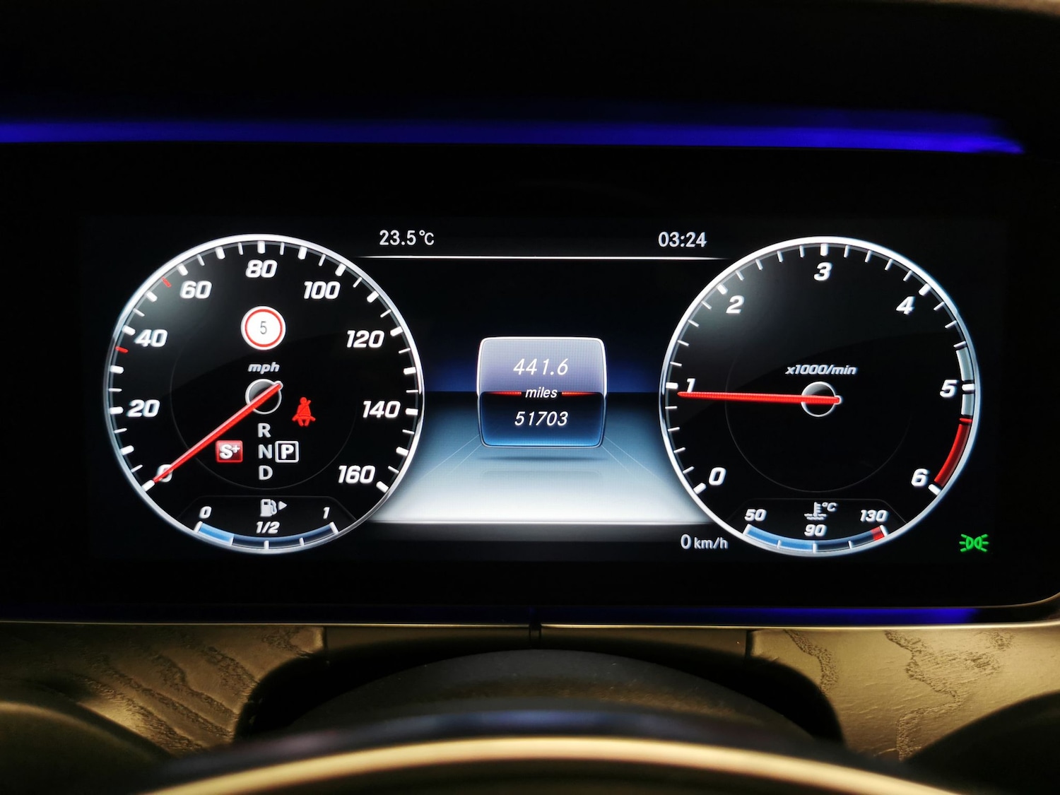 Used Mercedes-Benz E Class 2018 for sale - 76480132: Photo 32