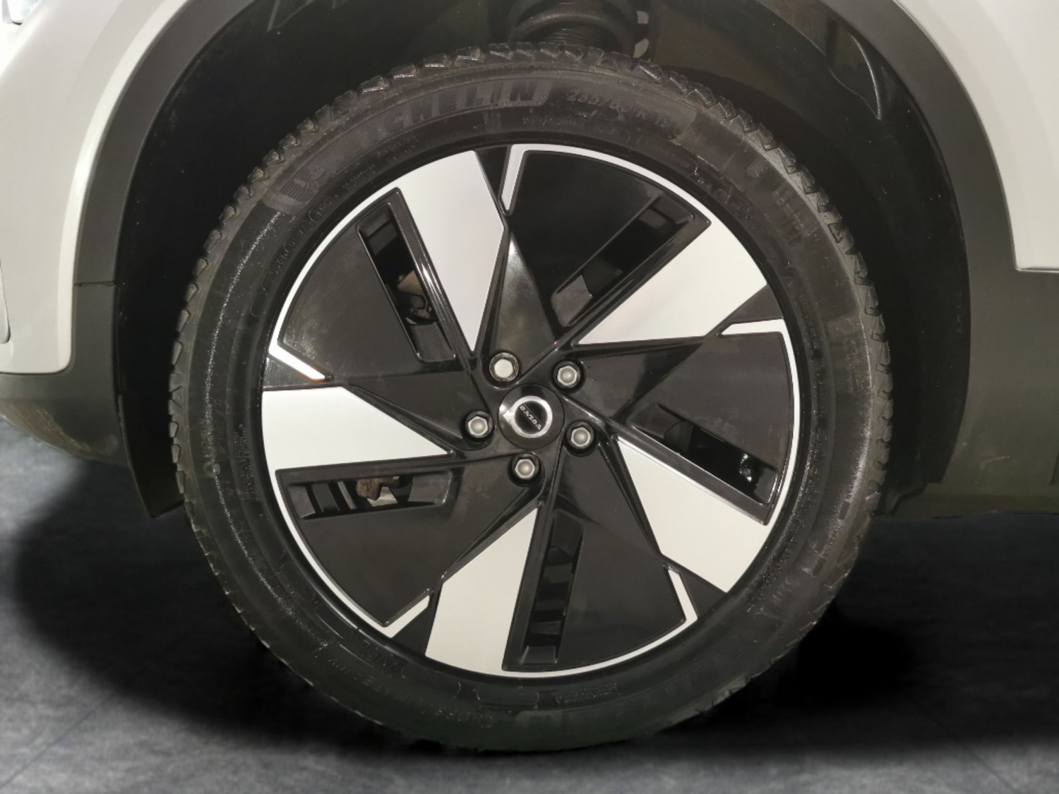 Used Volvo XC40 2024 for sale - 77293808: Photo 21