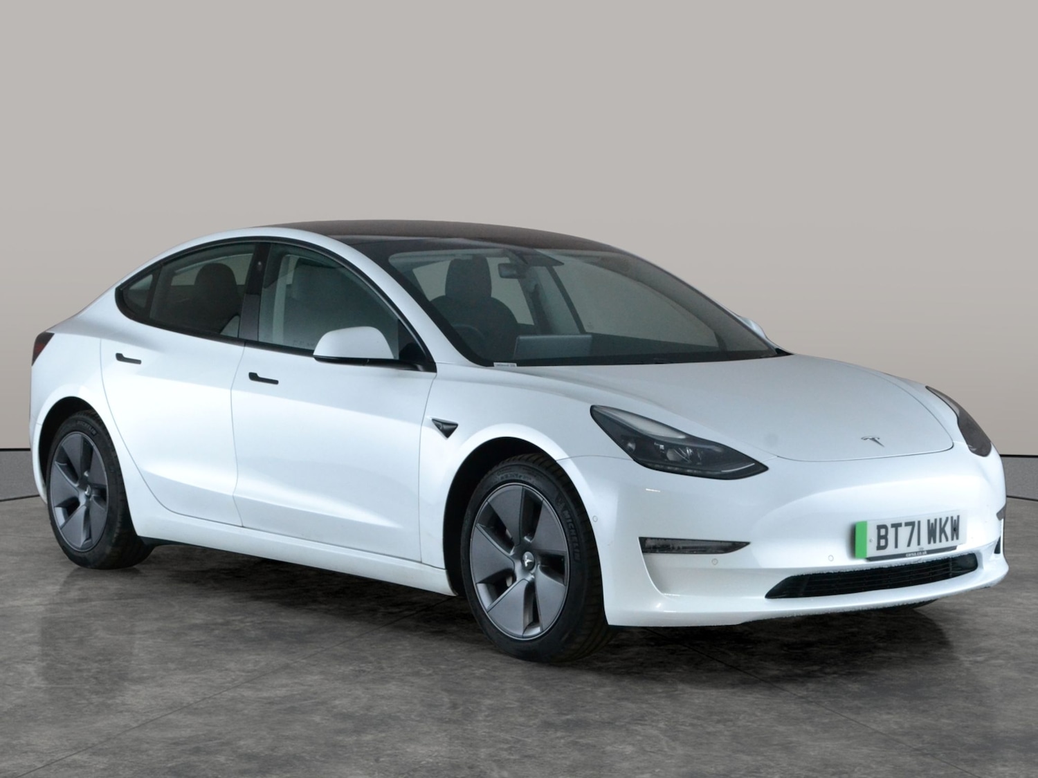 Used Tesla Model 3 2021 for sale - 77641163: Photo 9