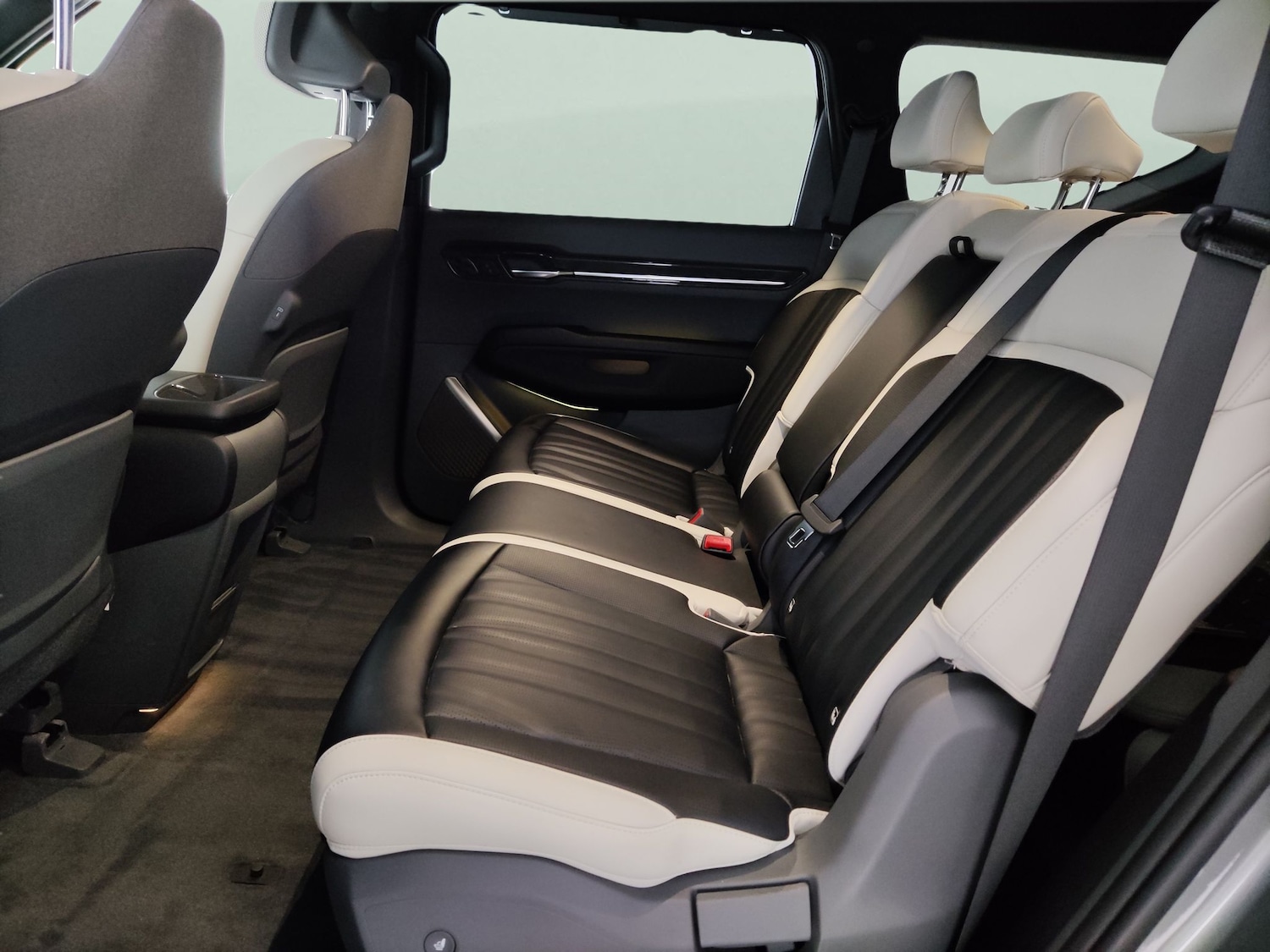 Used Kia EV9 2024 for sale - 78103979: Photo 38