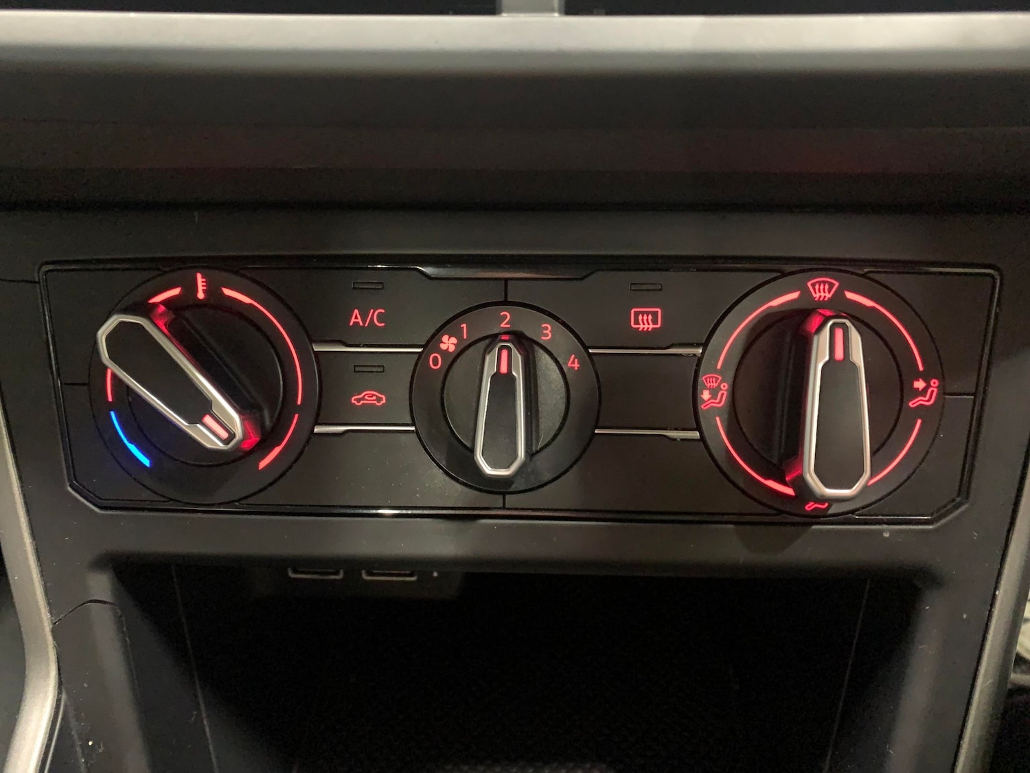 Used Volkswagen Polo 2019 for sale - 76494243: Photo 17