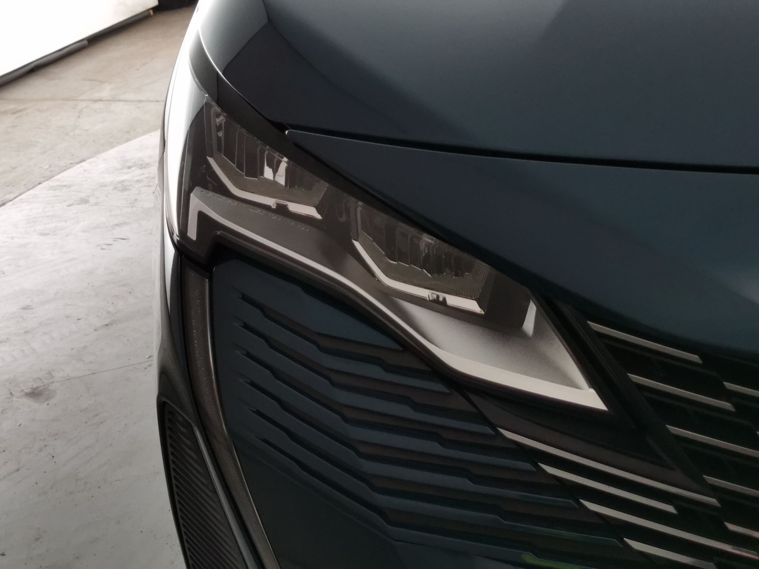 Used Peugeot 3008 2023 for sale - 76555066: Photo 24