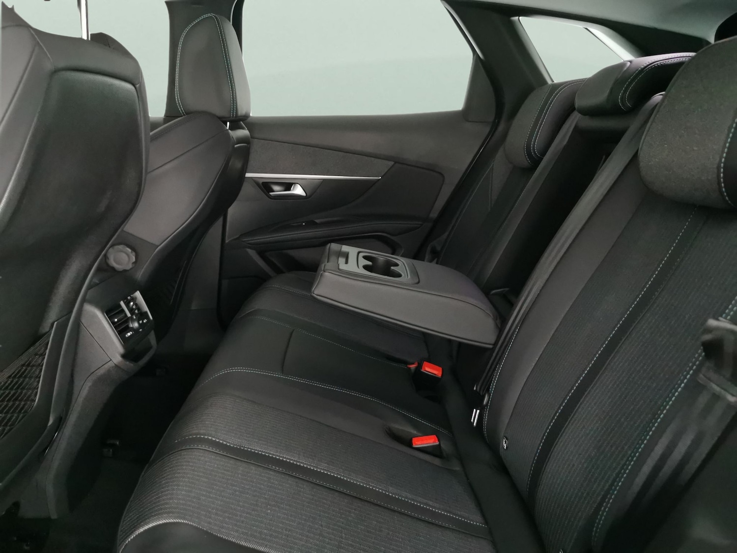 Used Peugeot 3008 2023 for sale - 76555066: Photo 29